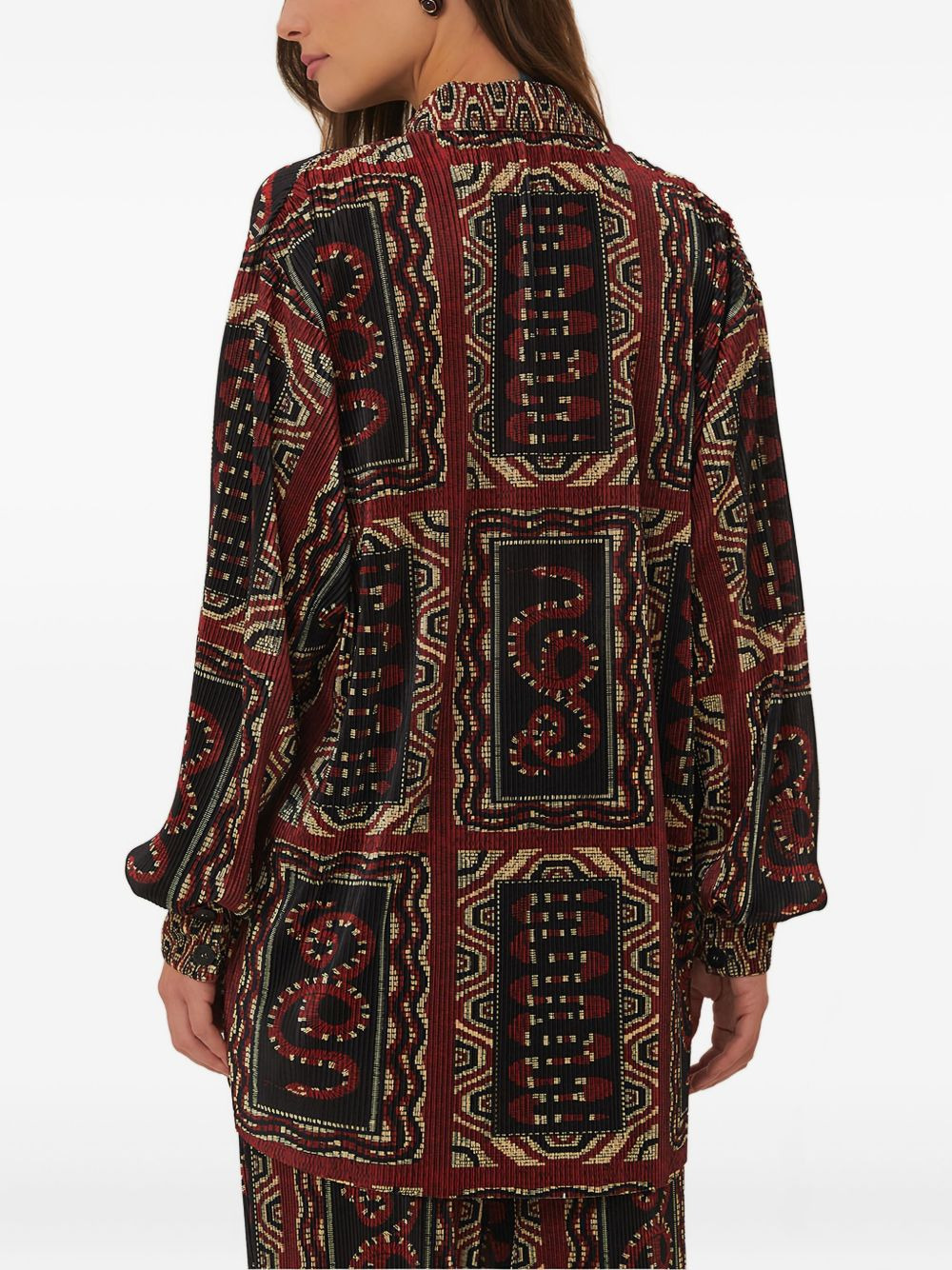 Snake Scarves-print pleated shirt - 3