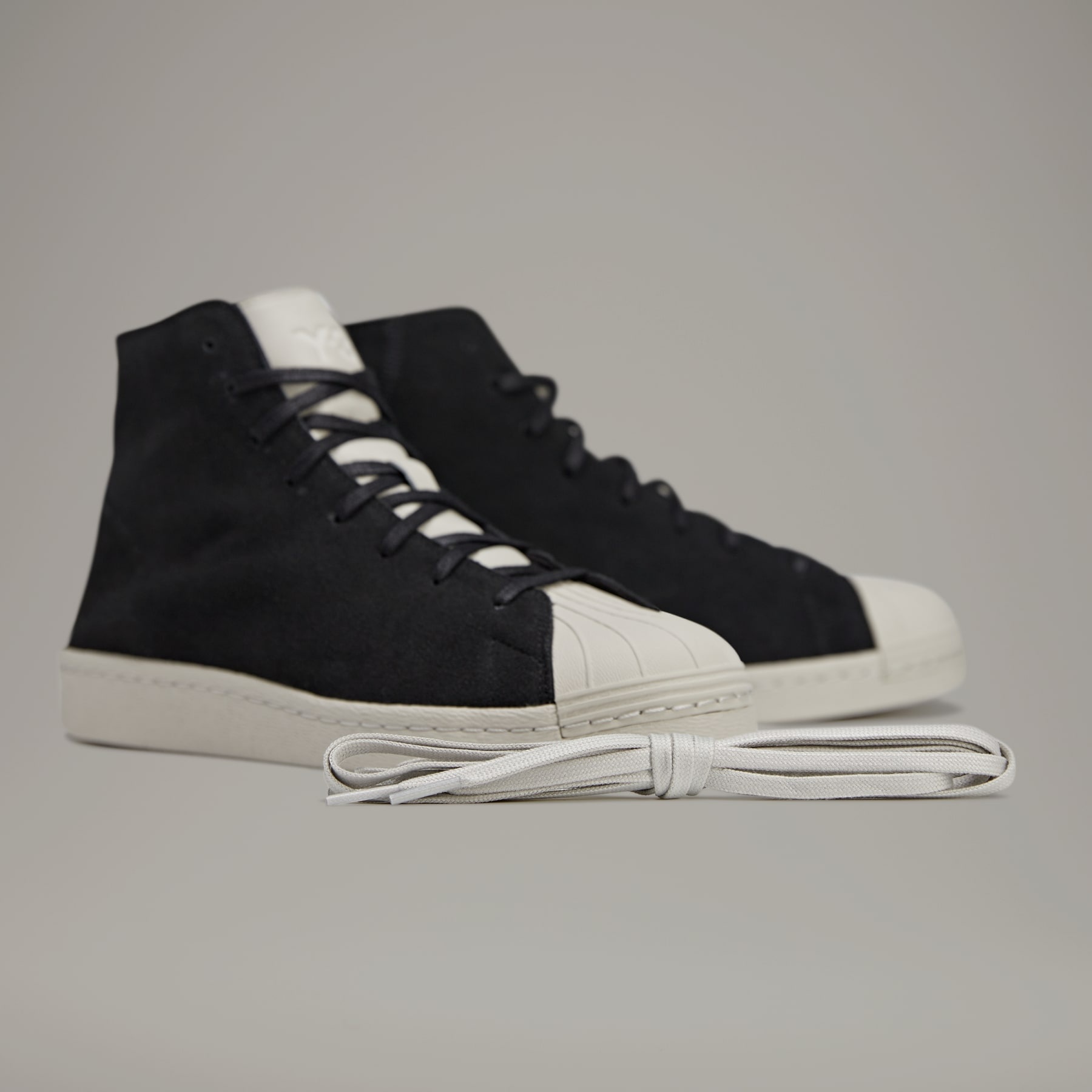 Y-3 Pro Model - 8
