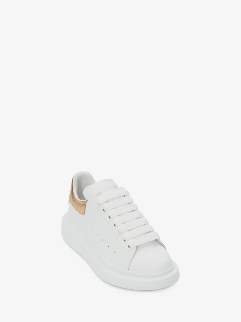 Oversized Sneaker in White/gold - 2