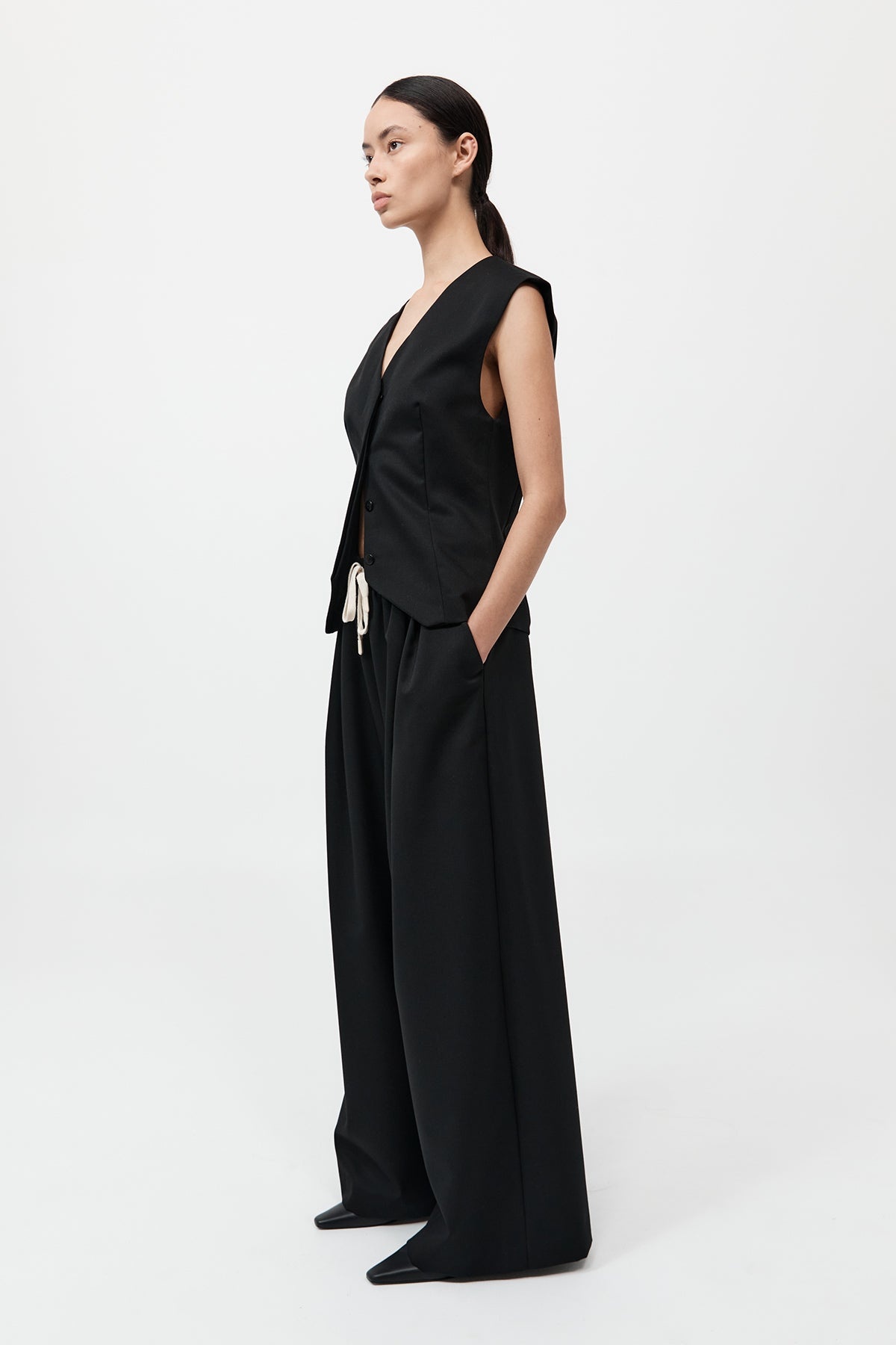 Wool Vest - Black - 3