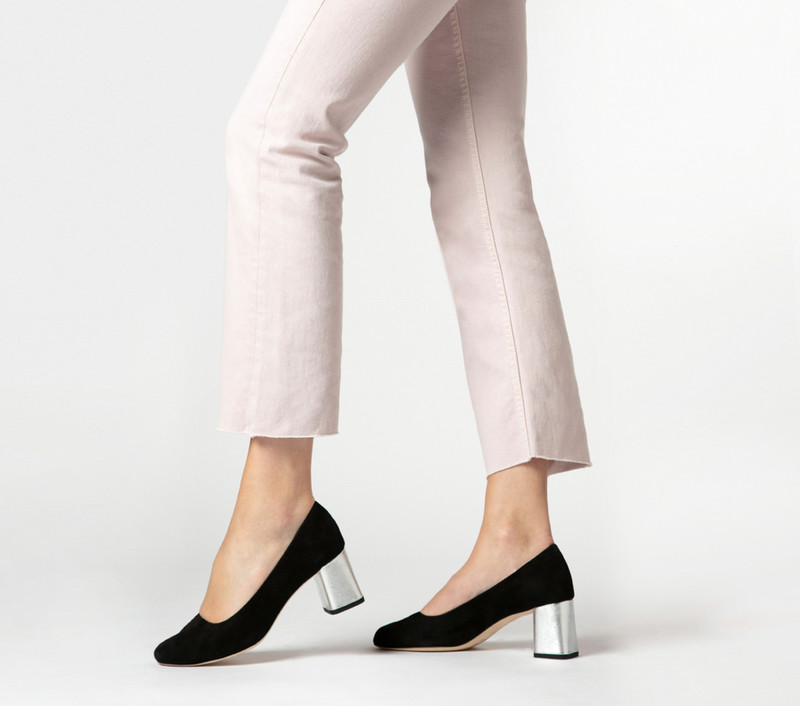 Repetto Marlow pumps outlook