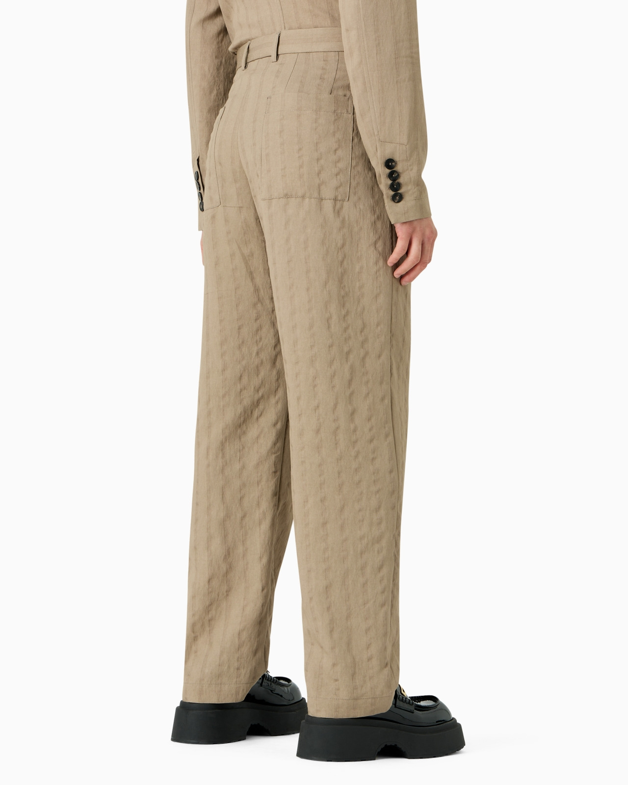 Trousers with monochromatic stripes in a peach-feel viscose-blend - 3
