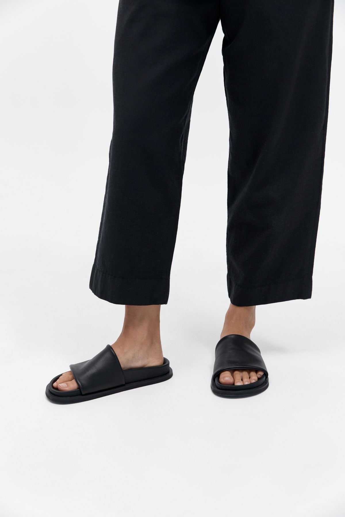 Minimal Slide - Black - 4