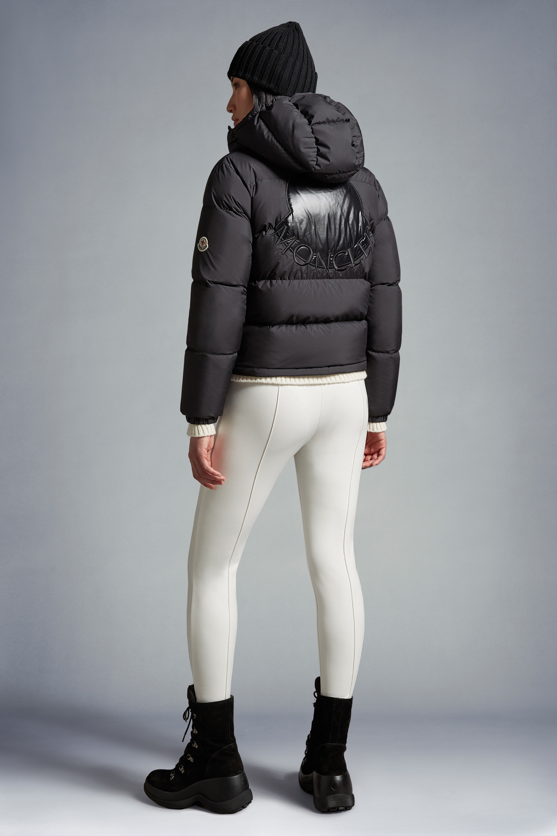 関税込 MONCLER Ebre Short Down Jacket ダウンジャケット Moncler Ebre Quilted Short Down Jacket | Nordstrom
