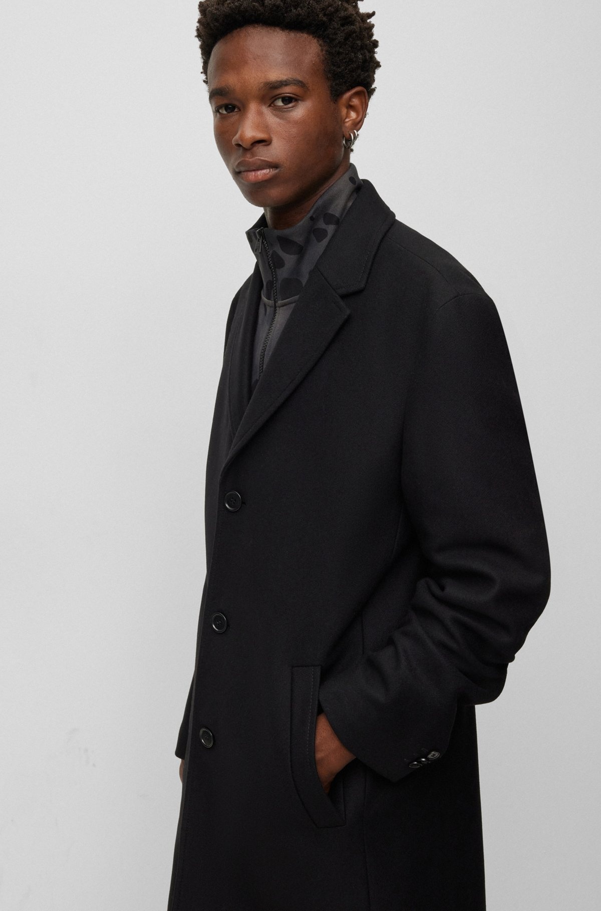 WOOL-BLEND COAT WITH IVORY-NUT BUTTONS - 7