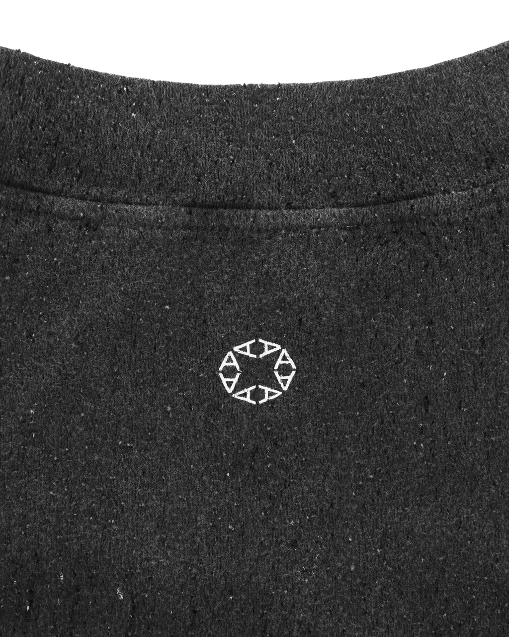 DOUBLE SLEEVE NEEDLE PUNCH GRAPHIC T-SHIRT - 8