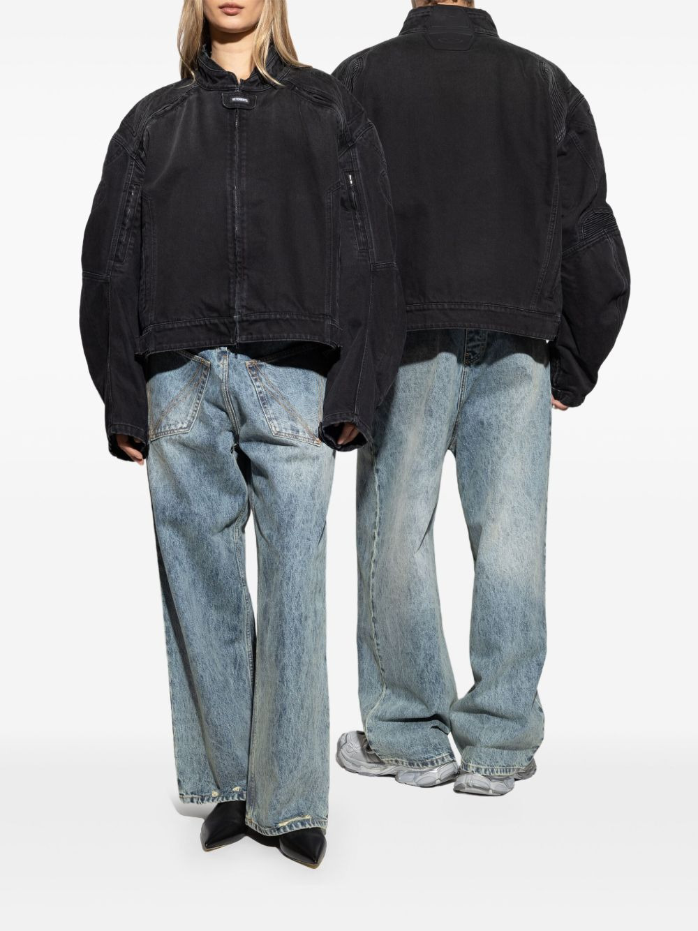 distressed V-yoke jeans - 3
