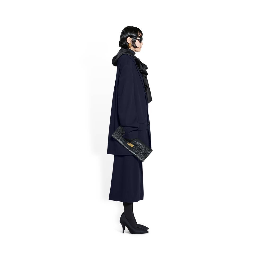 Oversized Jacket in Navy Blue - 3