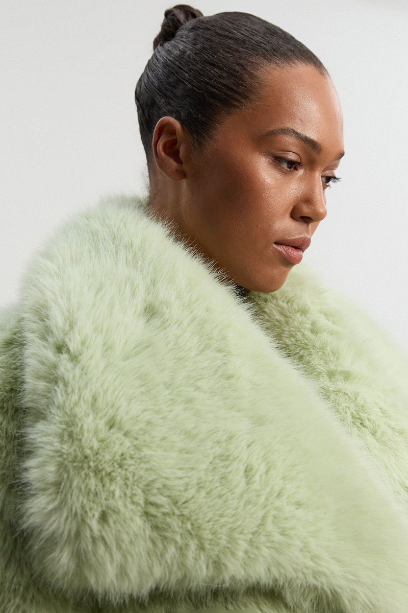 Plus Size Textured Faux Fur Short Coat 1