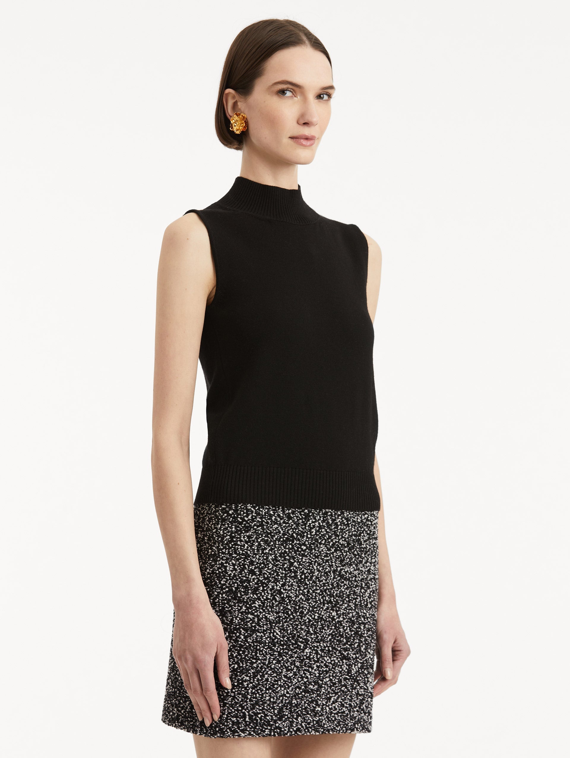 SLEEVELESS MOCK NECK RIBBED PULLOVER - 5