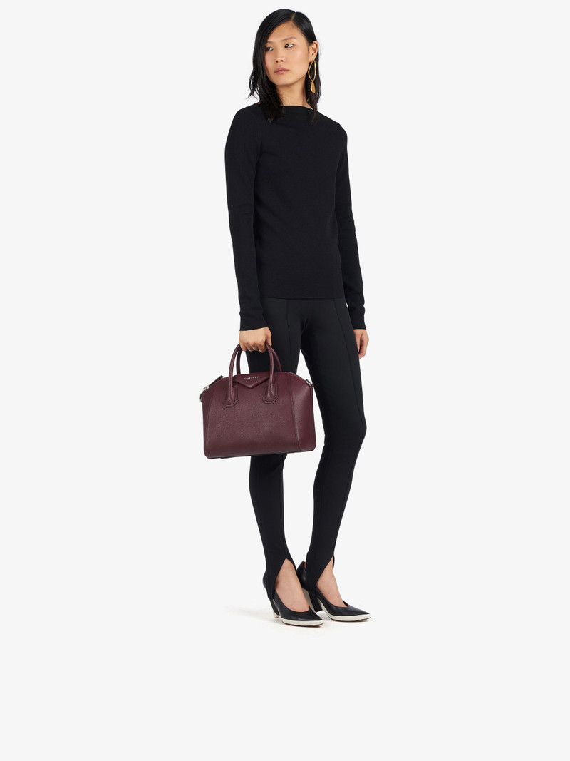 Givenchy Small Antigona bag in grained leather outlook