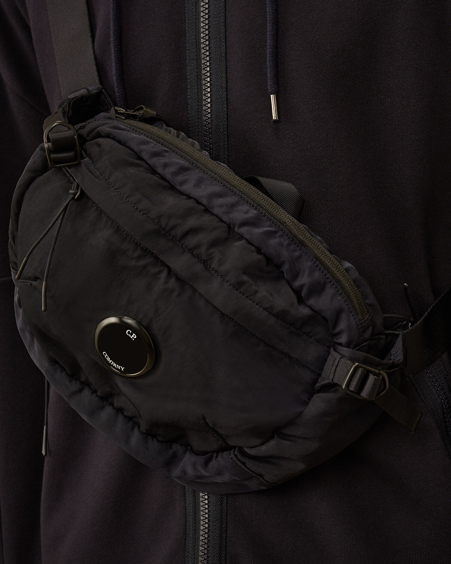 Nylon B Lens Crossbody Pack - 3