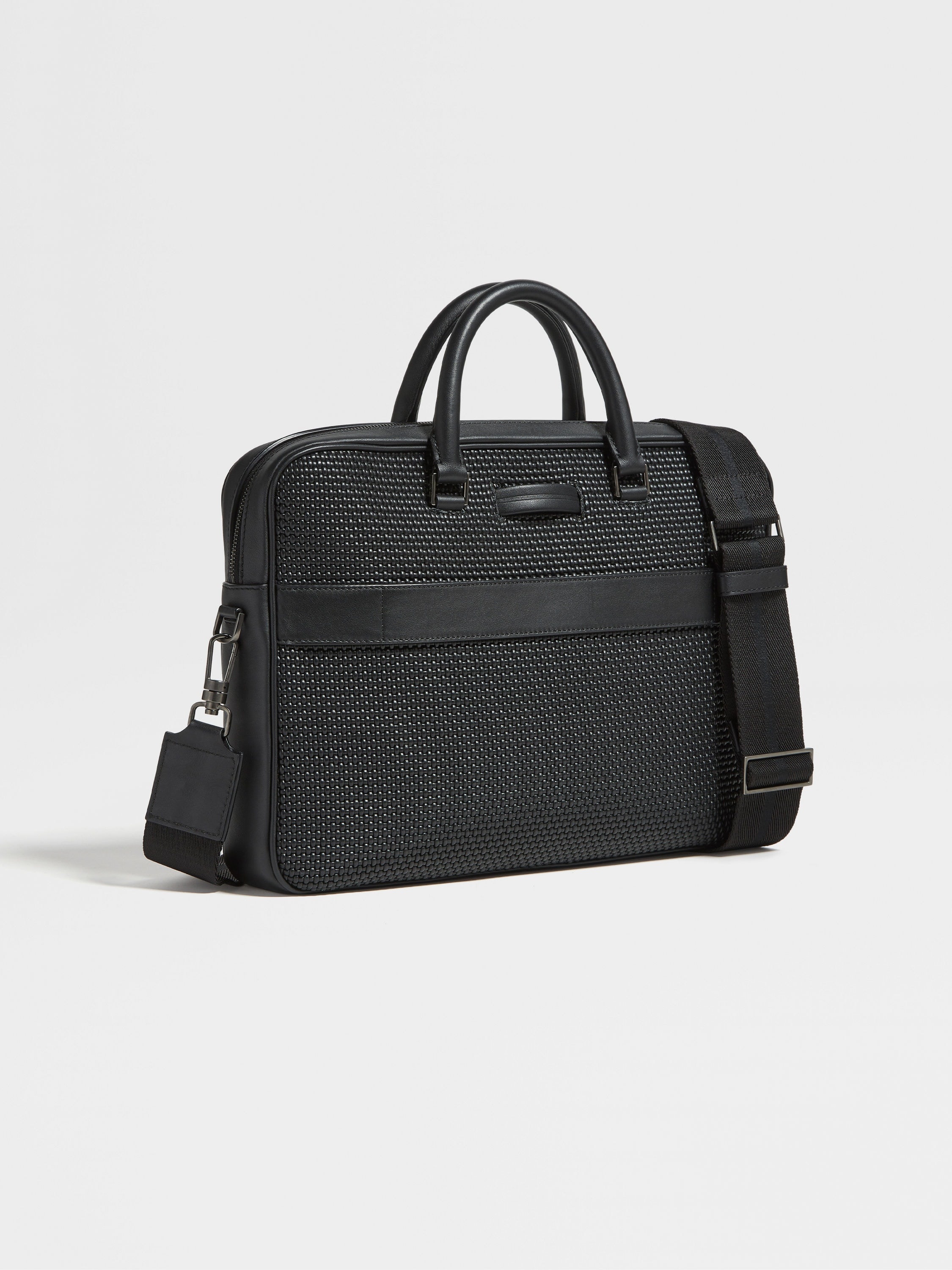 BLACK PELLETESSUTA™ LEATHER EDGY BUSINESS BAG - 3