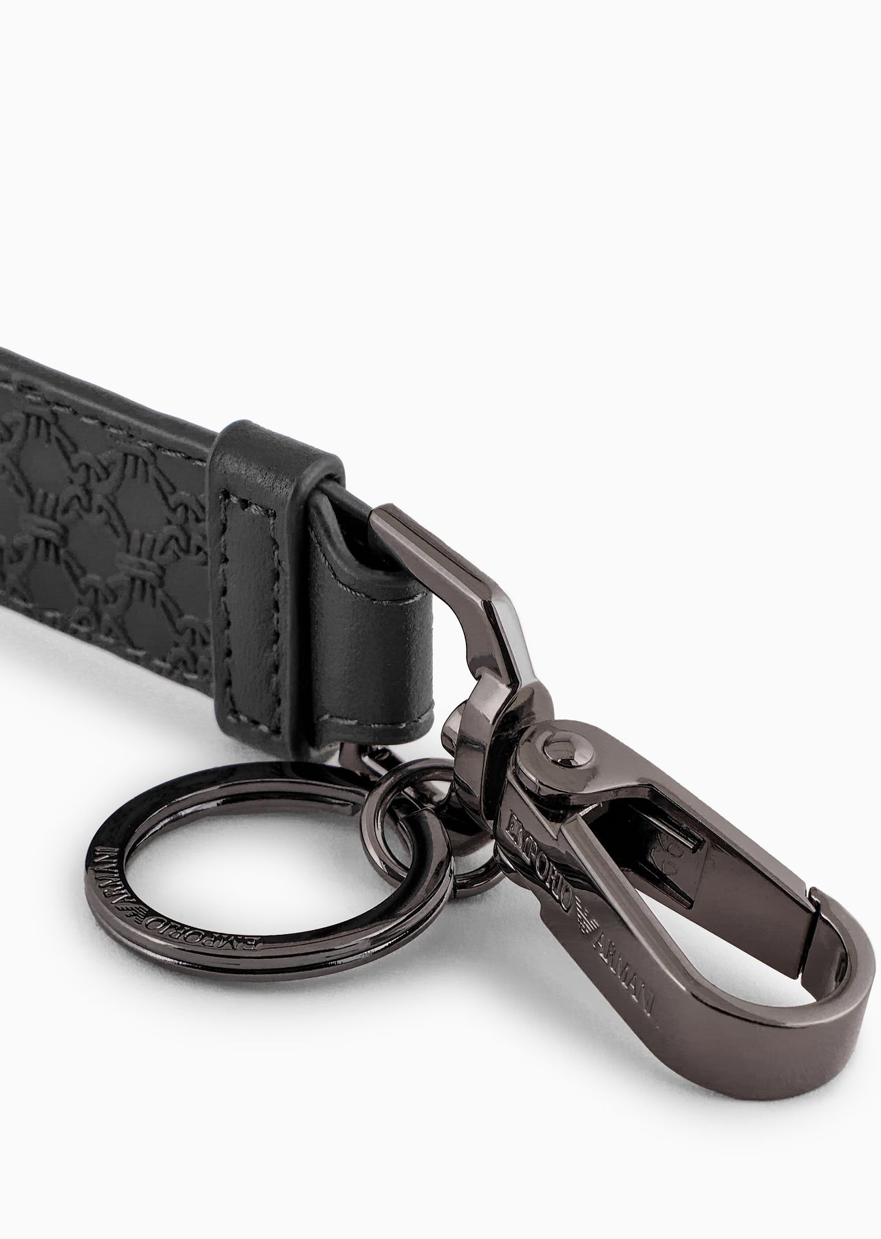 Leather keyring with all-over embossed pattern - 2