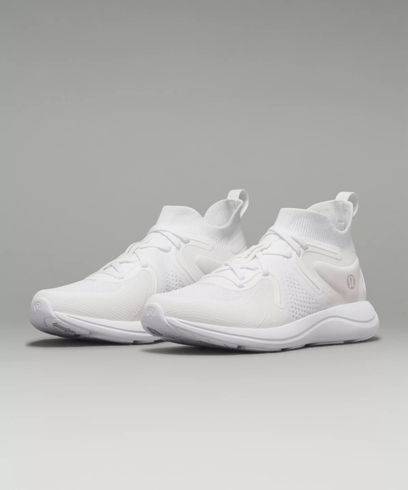 chargefeel 2 Mid Women's Workout Shoe 1