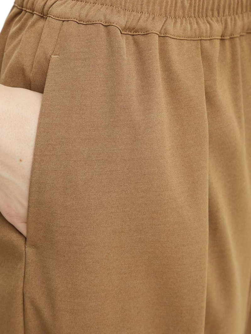 elasticated-waist trousers 7