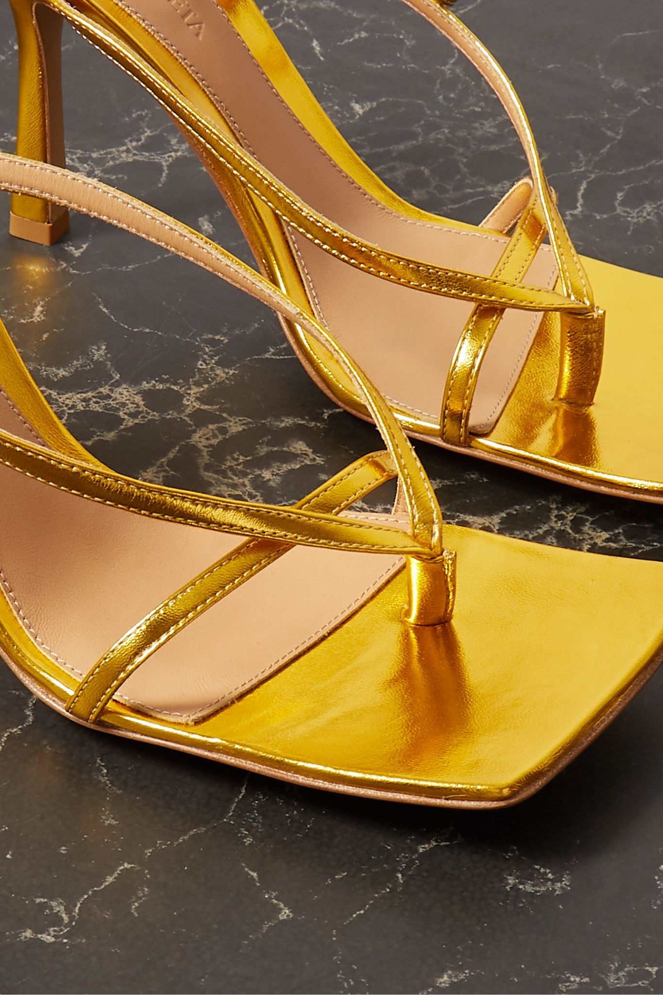 Metallic leather sandals - 5