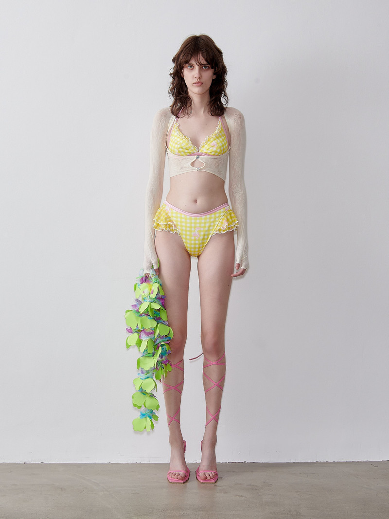 POSTER GIRL RICHARDS BIKINI BOTTOMS SUNSHINE GINGHAM outlook