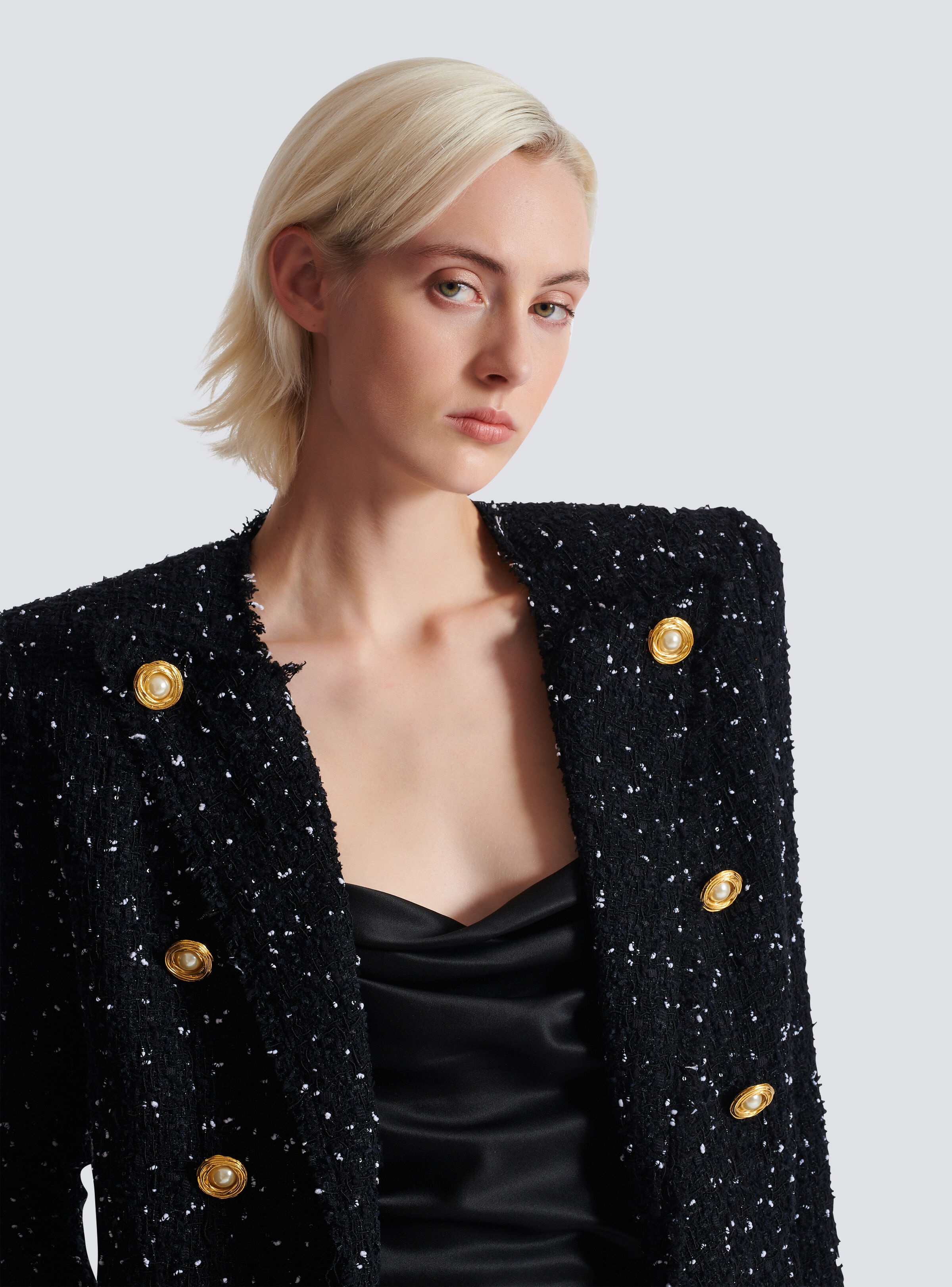 Cropped 8-button jacket in polka-dot tweed - 8