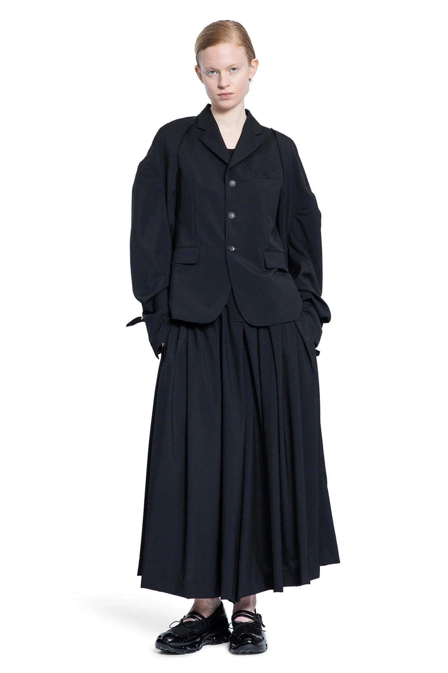 Nylon-And-Wool-Blazer-With-Removable-Sleeves - 7