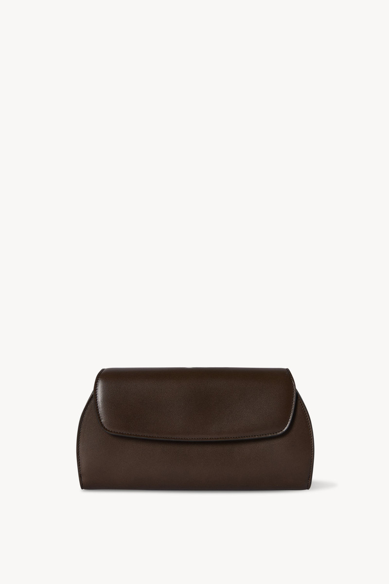 Curved Clutch in Leather 1
