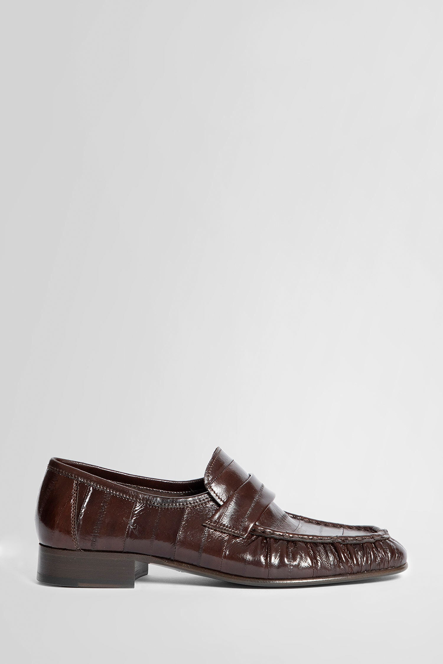 THE ROW WOMAN BROWN LOAFERS - 1