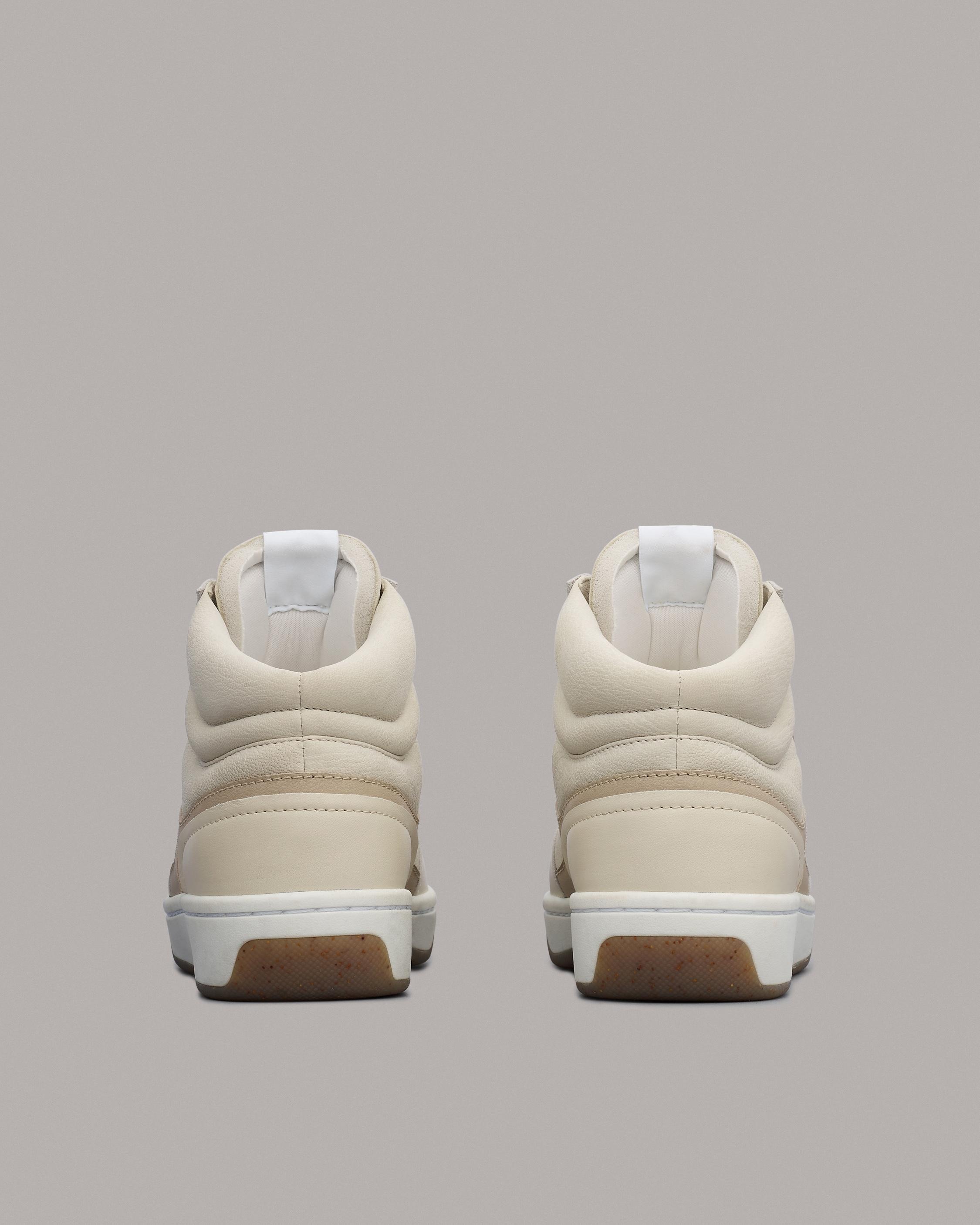 Retro Court Mid Sneaker - Leather
Mid Top Sneaker - 2