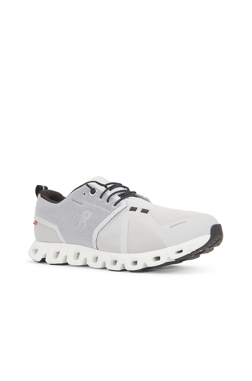Cloud 5 Waterproof - 2
