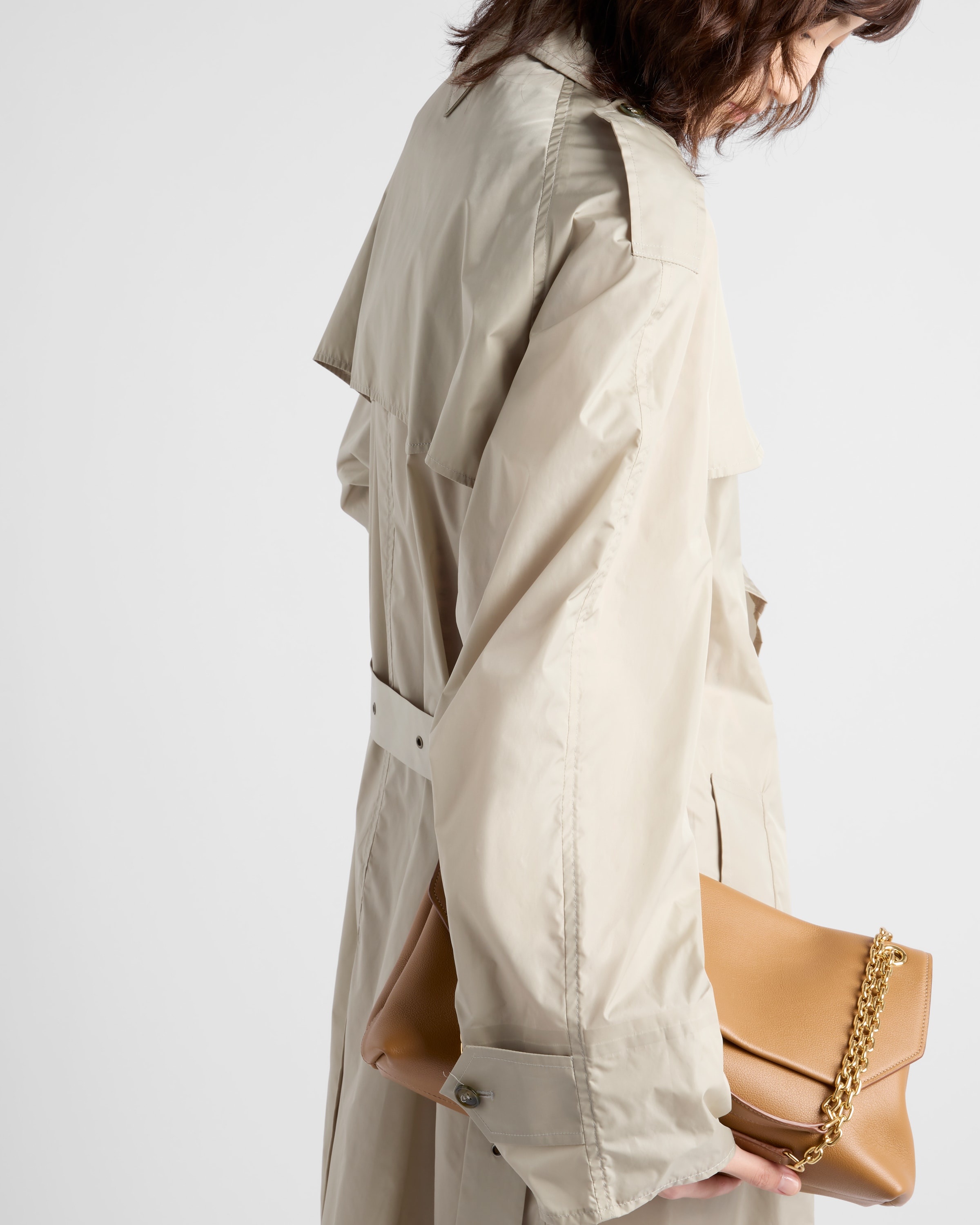 Light technical fabric trench coat - 4