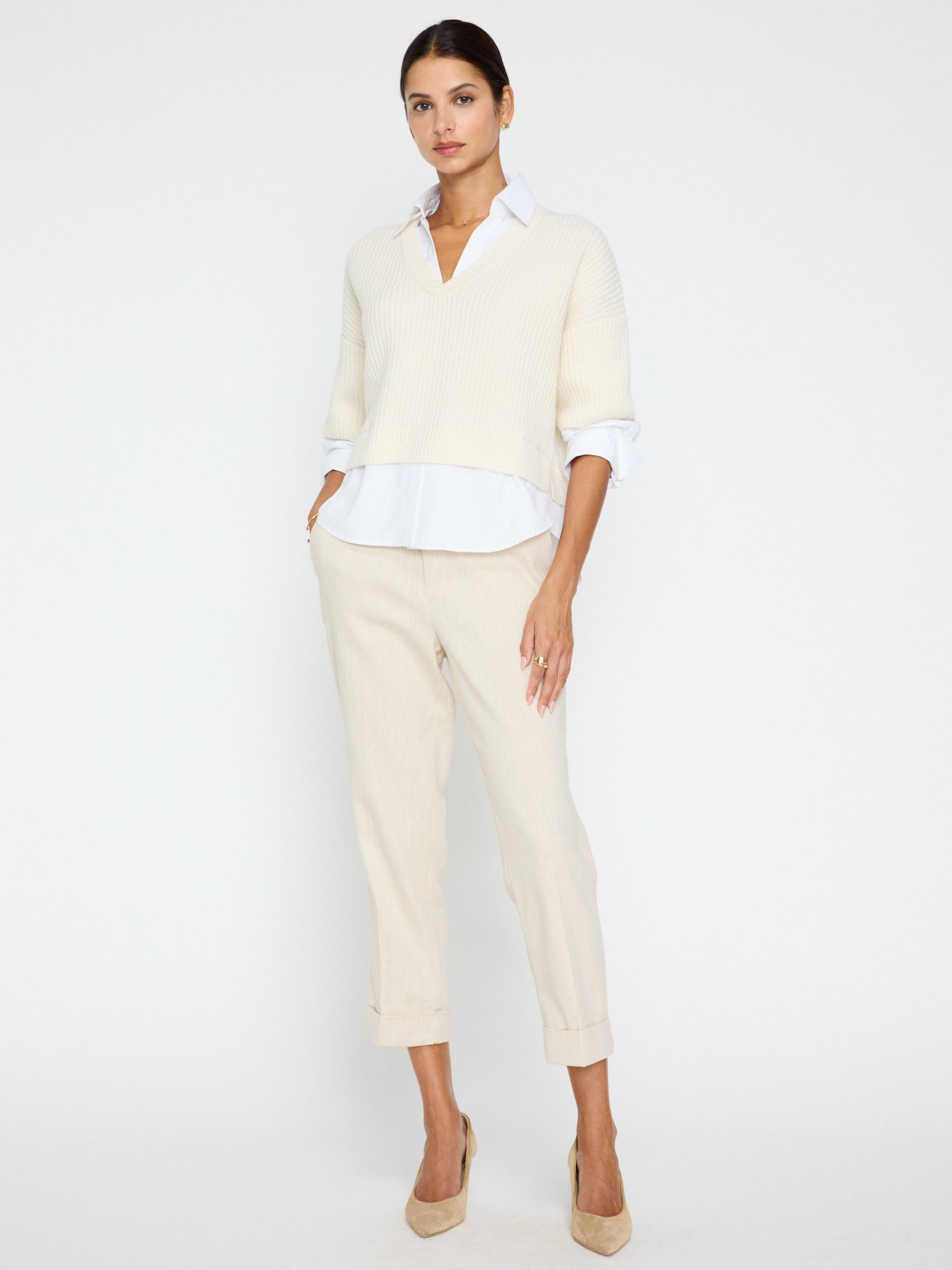 The Maeve Looker - 5