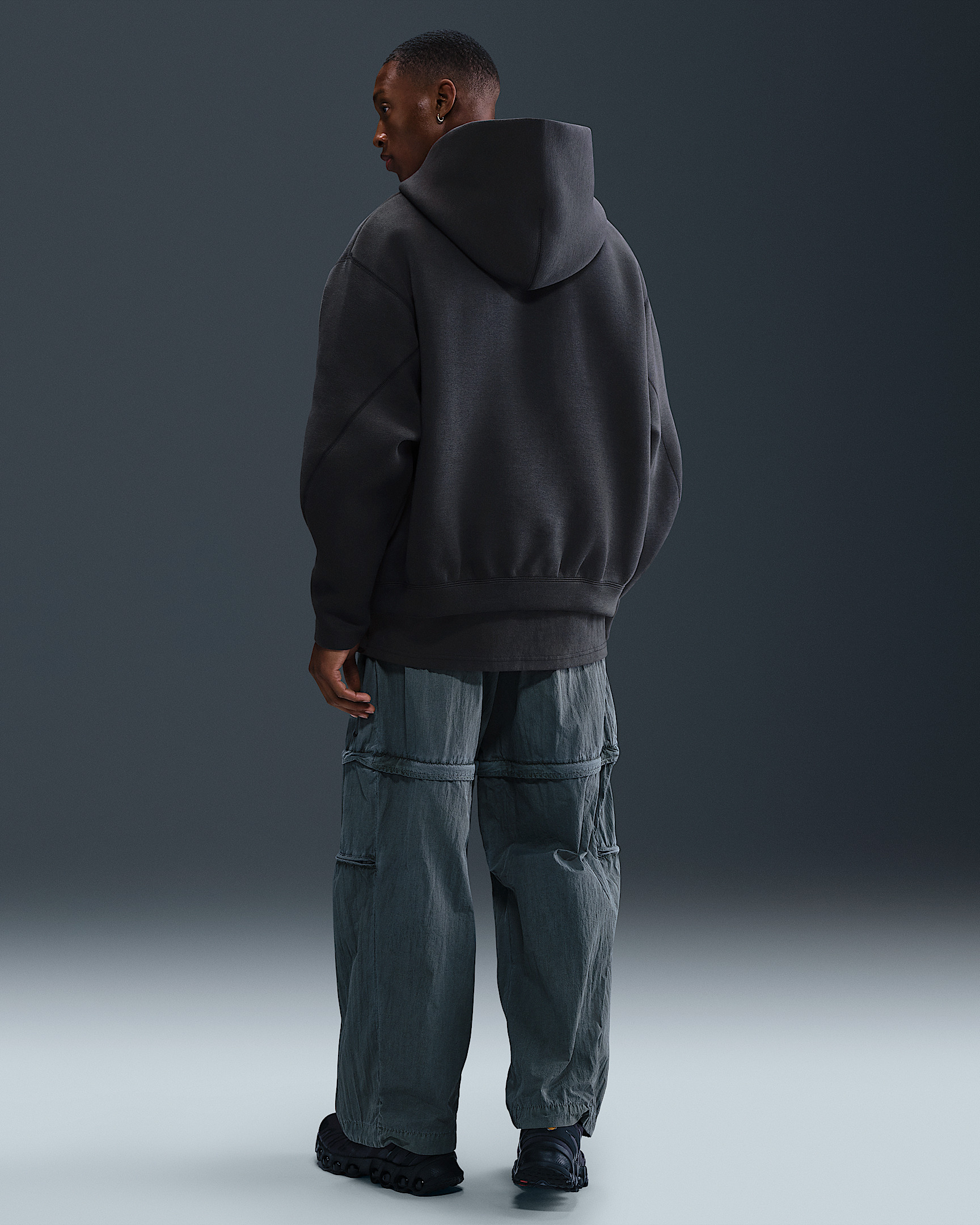 Nike Tech Men's Fleece Oversized Hoodie - 5