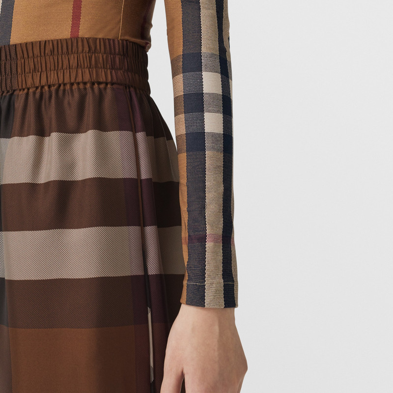 Burberry Check Silk Shorts outlook