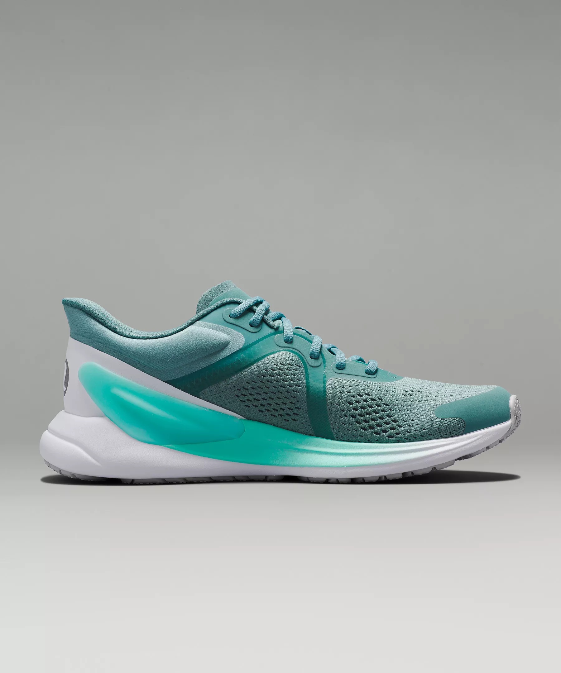 Women's Blissfeel Running Shoe - 5