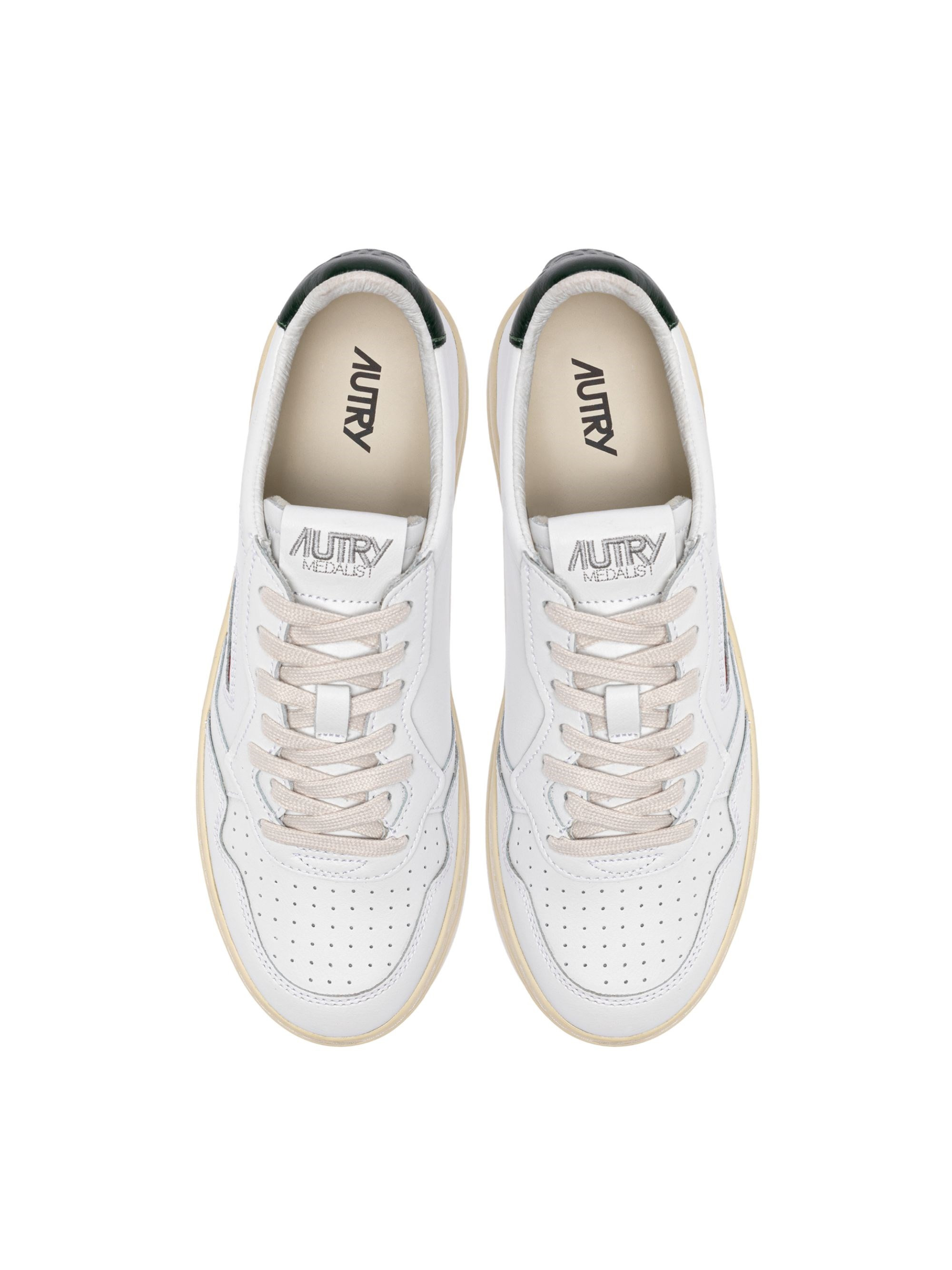 Sneaker Medalist - 4