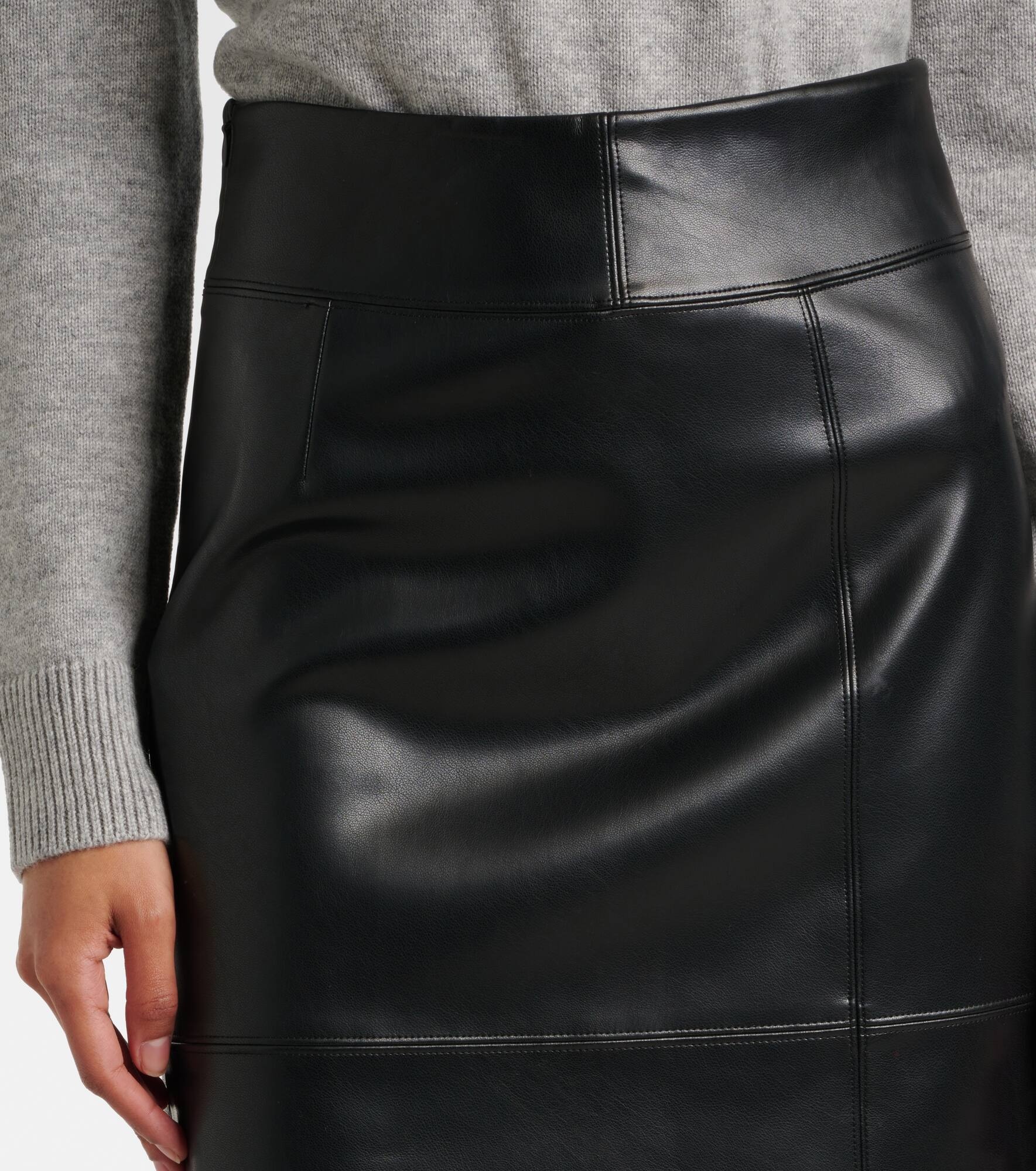 Faux leather midi skirt - 4