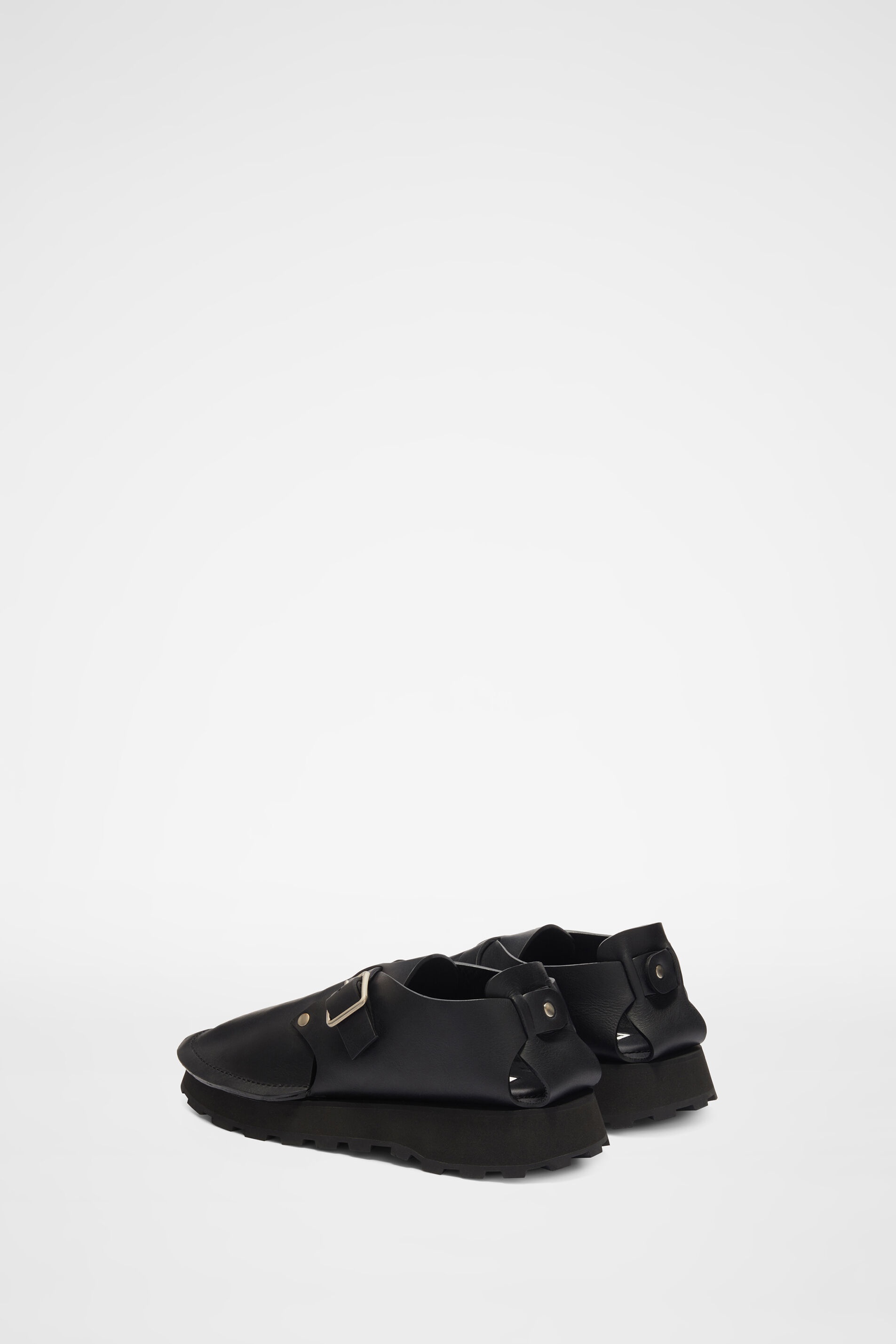 Low-Cut Shoes - 4