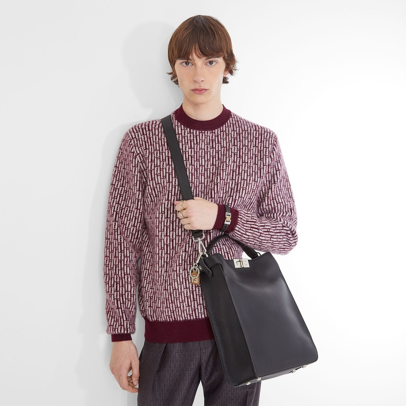 Peekaboo X-Lite Small 8