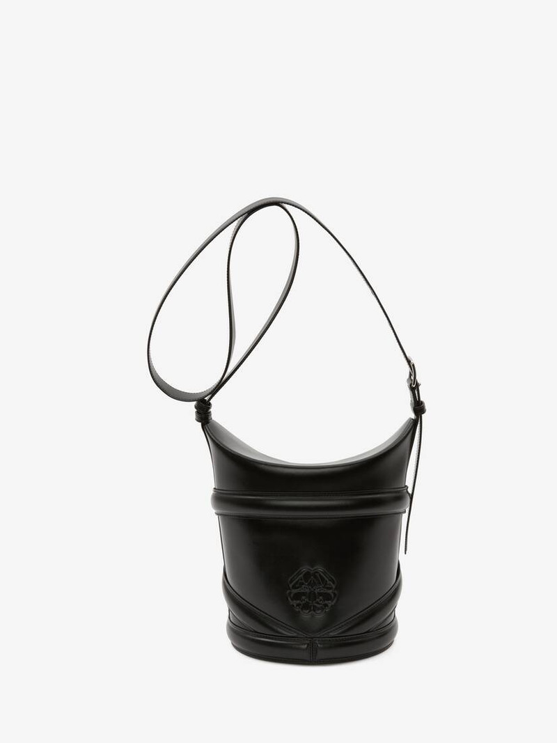 The Curve in Black 3