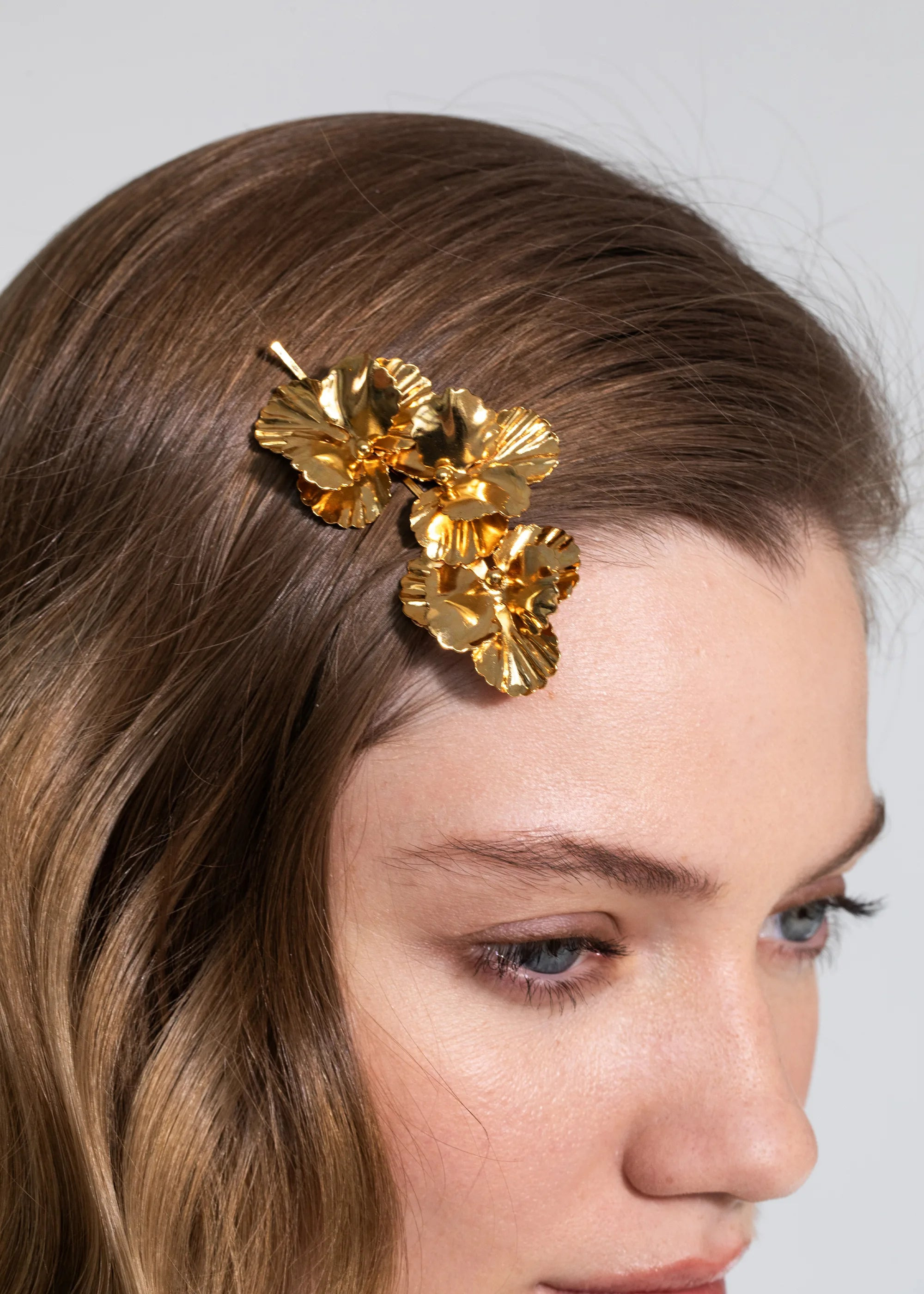 Pansy Bobby Pin - 2