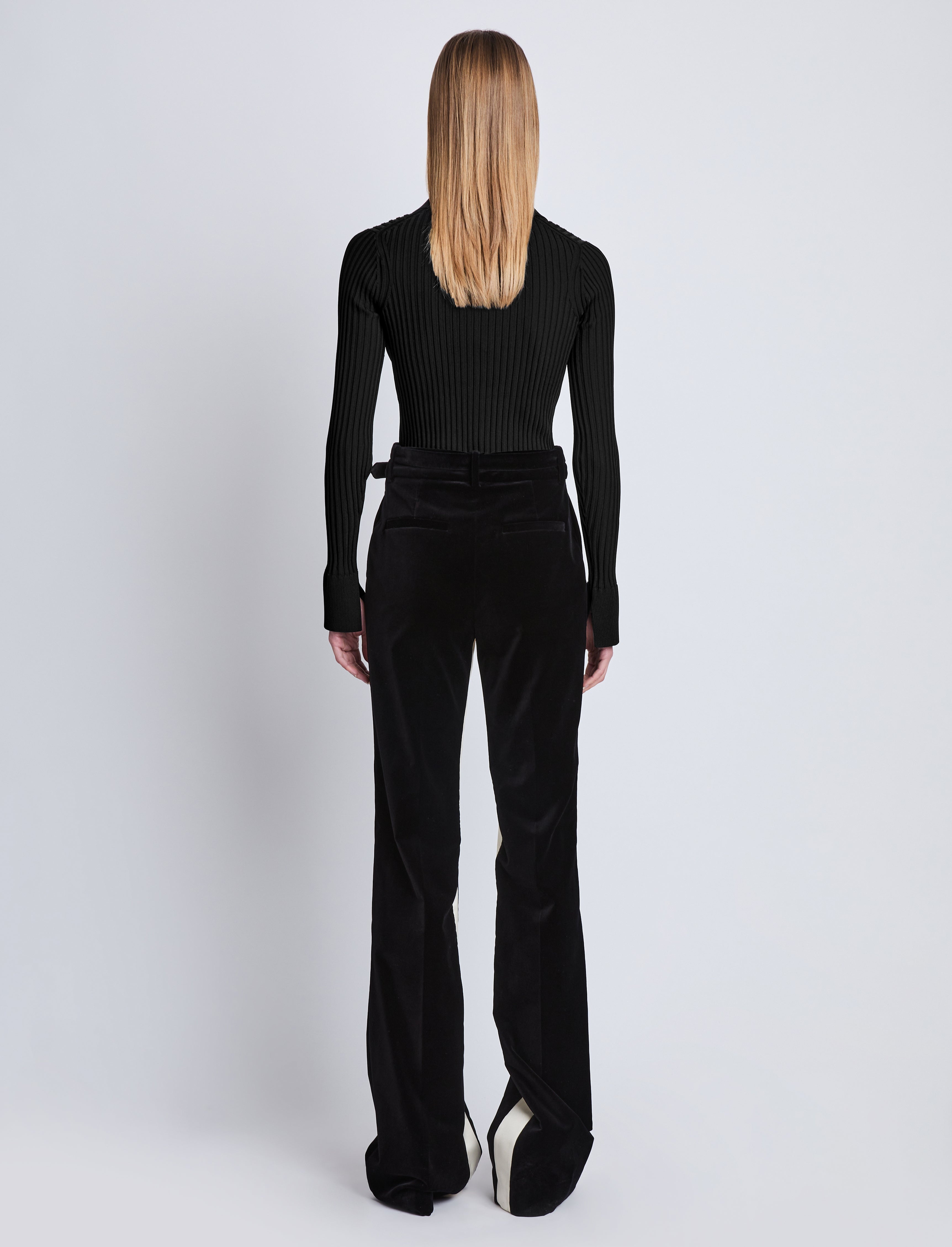 Carla Sweater in Midweight Viscose Rib - 5