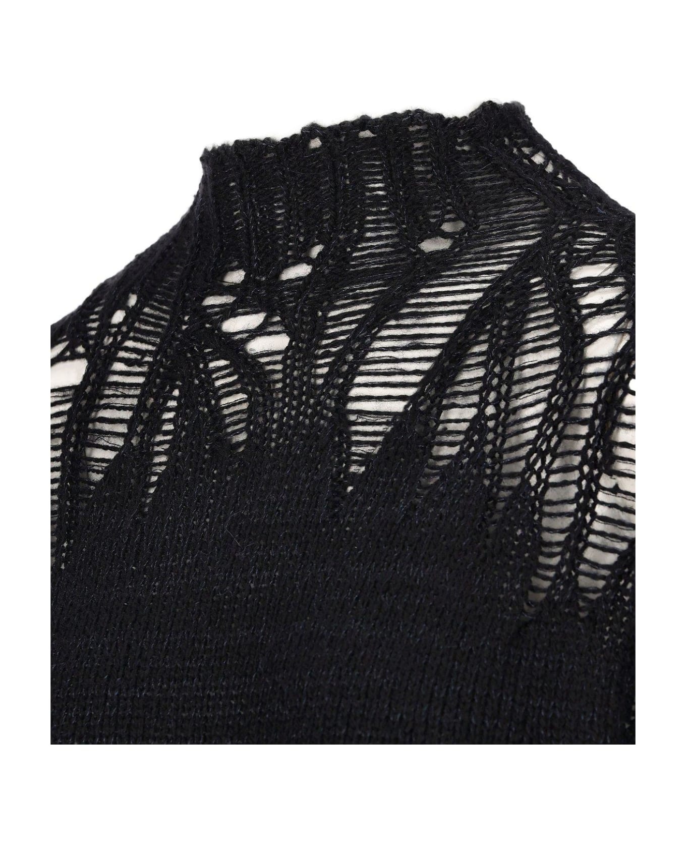 Fitted Mock-neck Sweater - 3