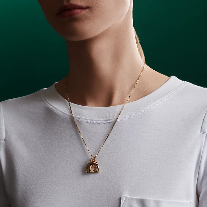 Amulette Equestre pendant, small model - 2
