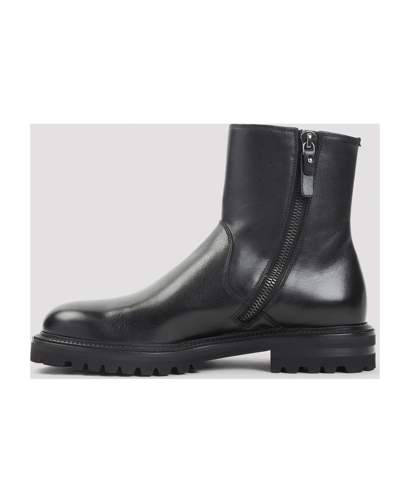 Boot - 4