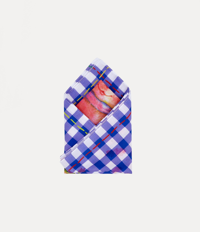HANDKERCHIEF 3