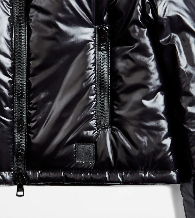 Tod's SHORT PADDED JACKET - BLACK outlook