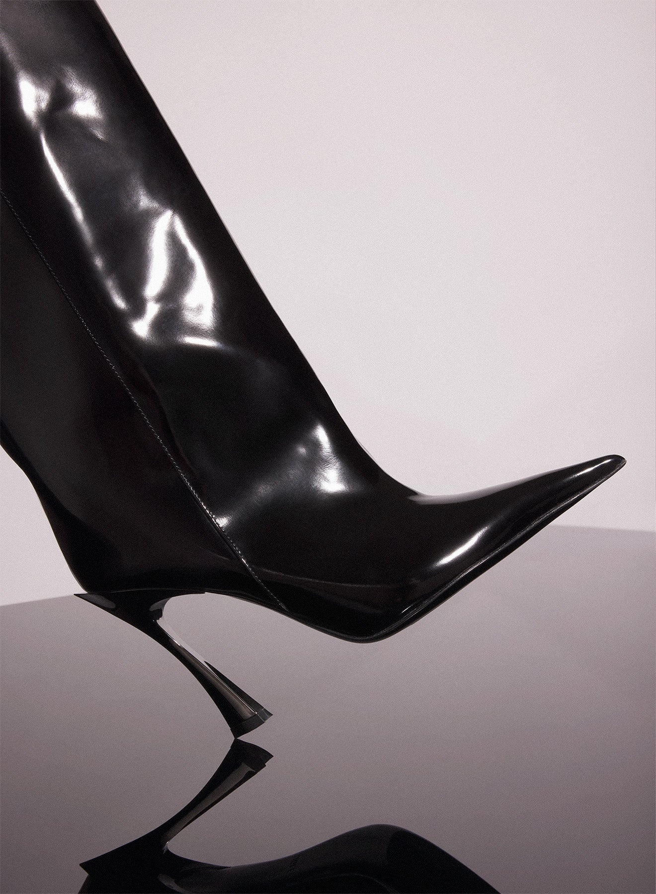 black shiny leather fang 95 boots - 3