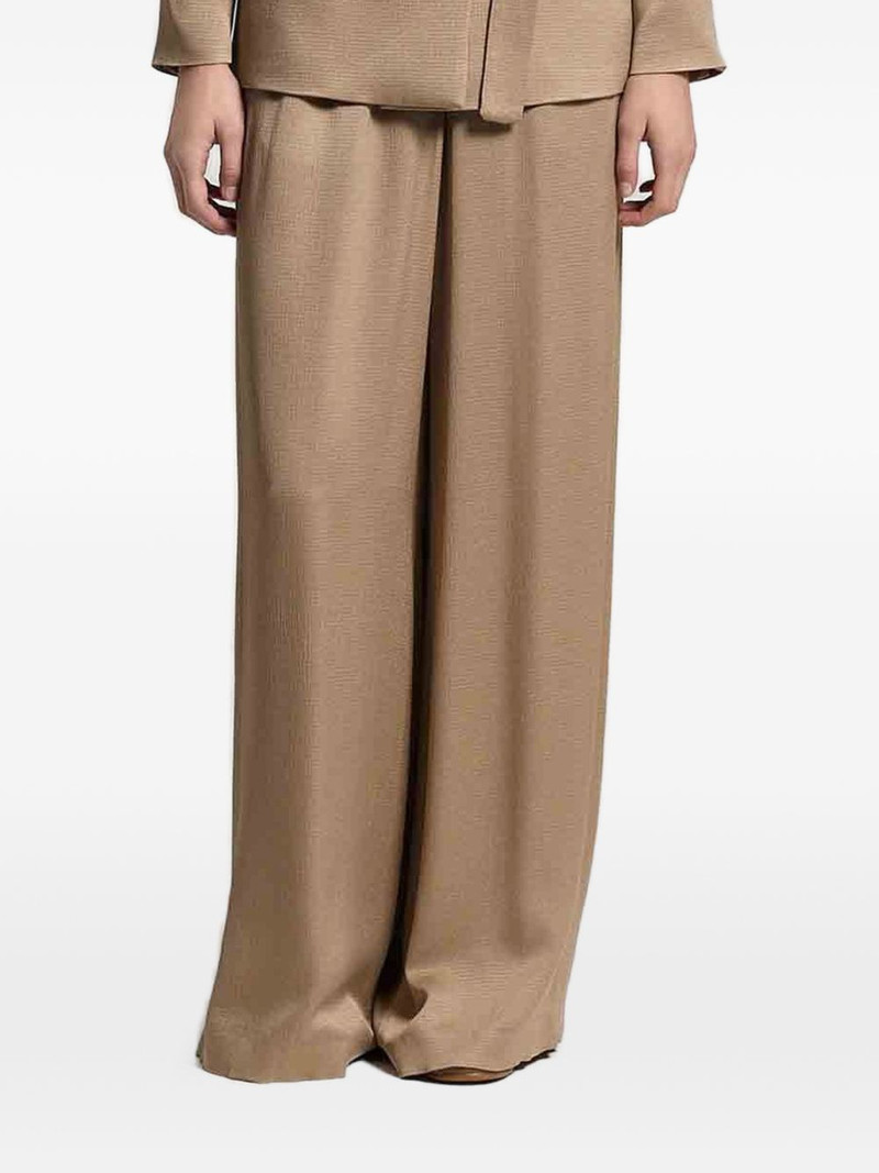elasticated-waistband trousers 1