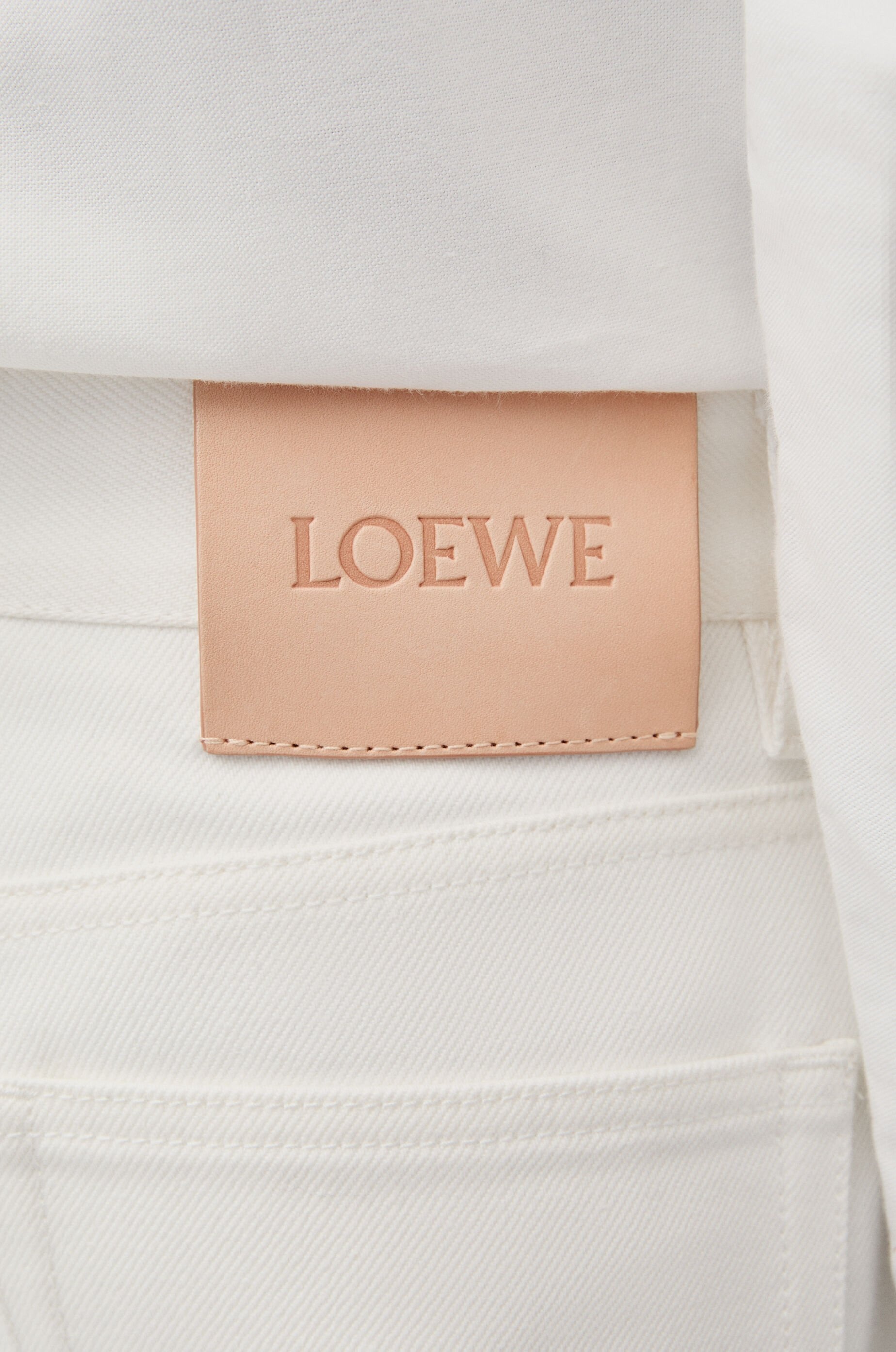 Wide leg jeans in raw denim - 5