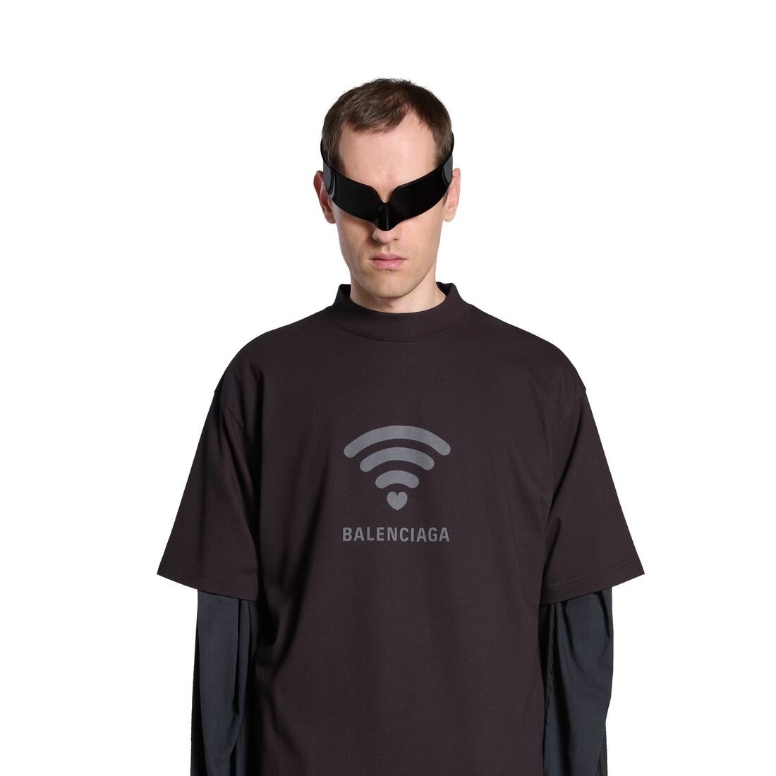 Lo_ve T-shirt Medium Fit in Black/grey - 5