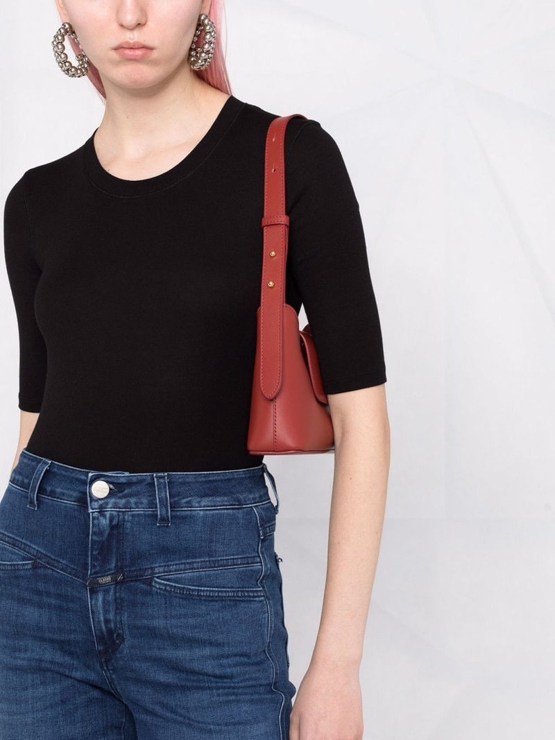 short-sleeve slim T-shirt 5